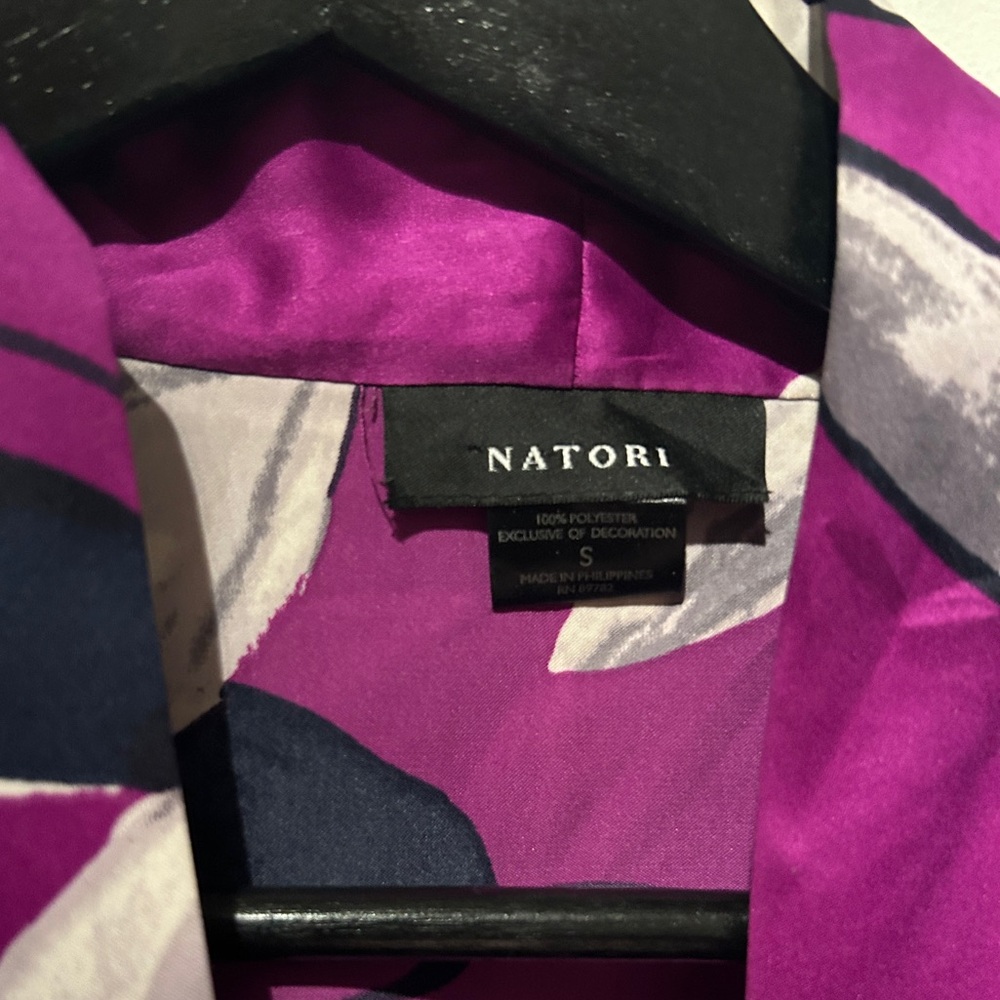 Natori robe - Picture 3 of 3